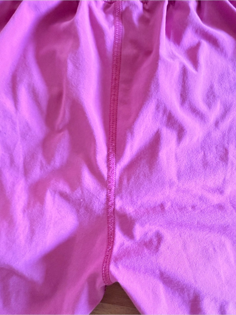 Ladies Lululemon Hotty Hot Low Rise Shorts - 4” Inseam - Sonic Pink - Sz 6 - Picture 8 of 14